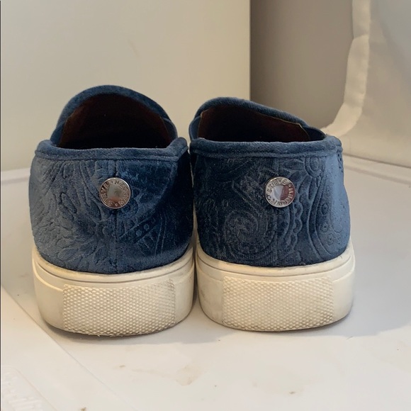 Steve Madden Slip on Sneakers - Picture 2 of 4